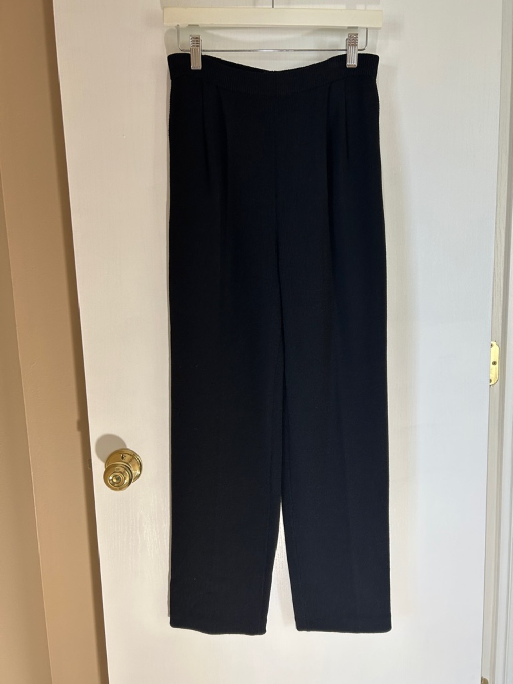 ST. JOHN Basic Knit High Rise Pant Size 6